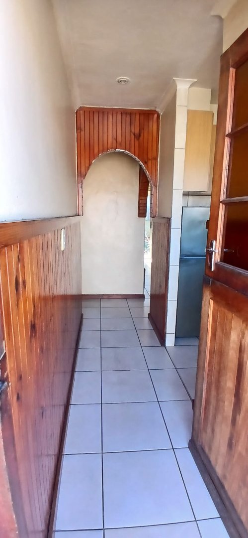 3 Bedroom Property for Sale in Lentegeur Western Cape